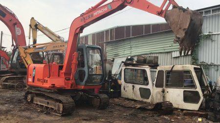 Hitachi 60 54