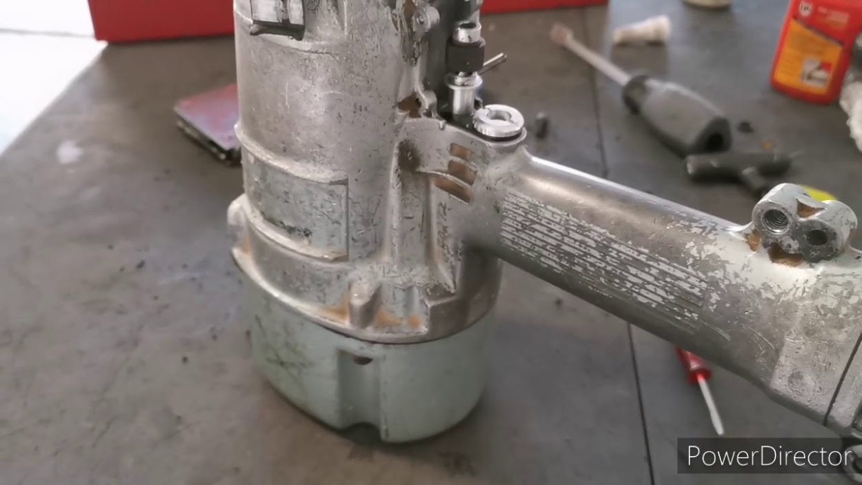 Pistola De Aire Para Clavos Hitachi