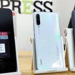 Xiaomi Mi A3 Vs Iphone 8 2