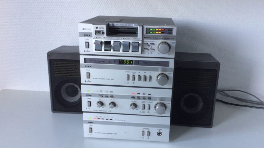 Aiwa Mini Stereo Systems 1